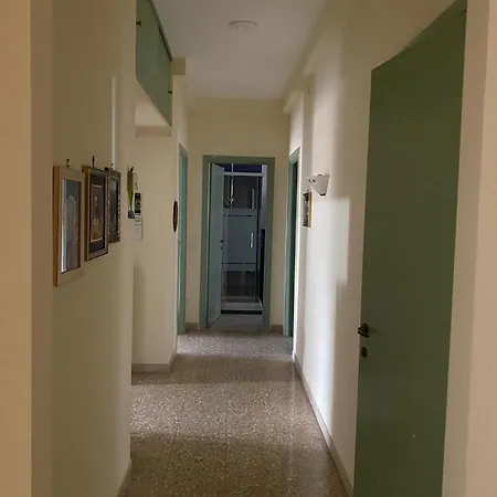 Lacasadirosa * Řím